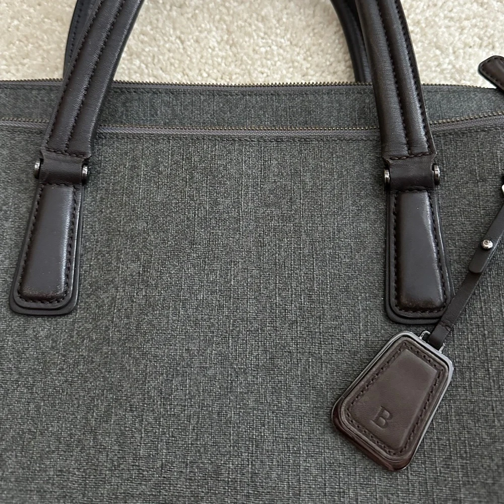 Mens Tumi commuter bag rare limited edition